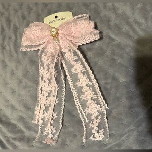 NWT Francesca's Collections Pink Lace Hair Bow